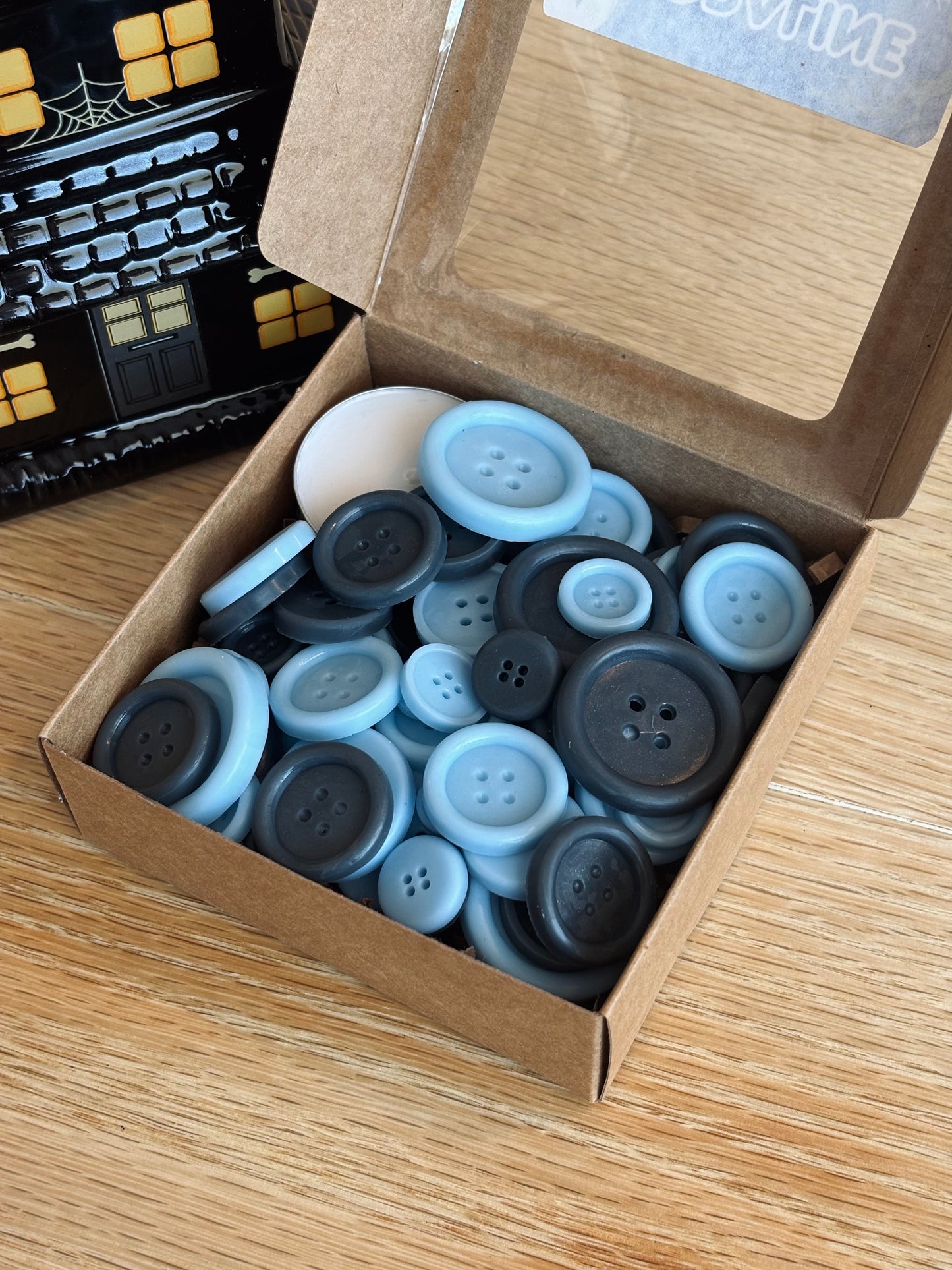 Coraline Buttons Wax Melts