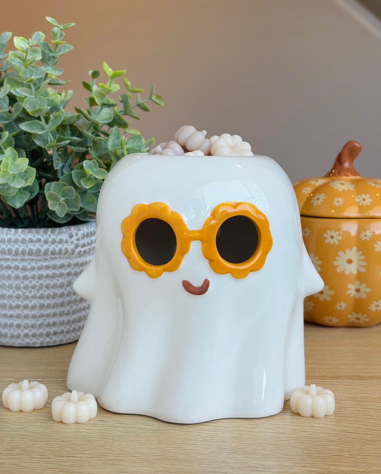 Groovy Ghost Wax Warmer