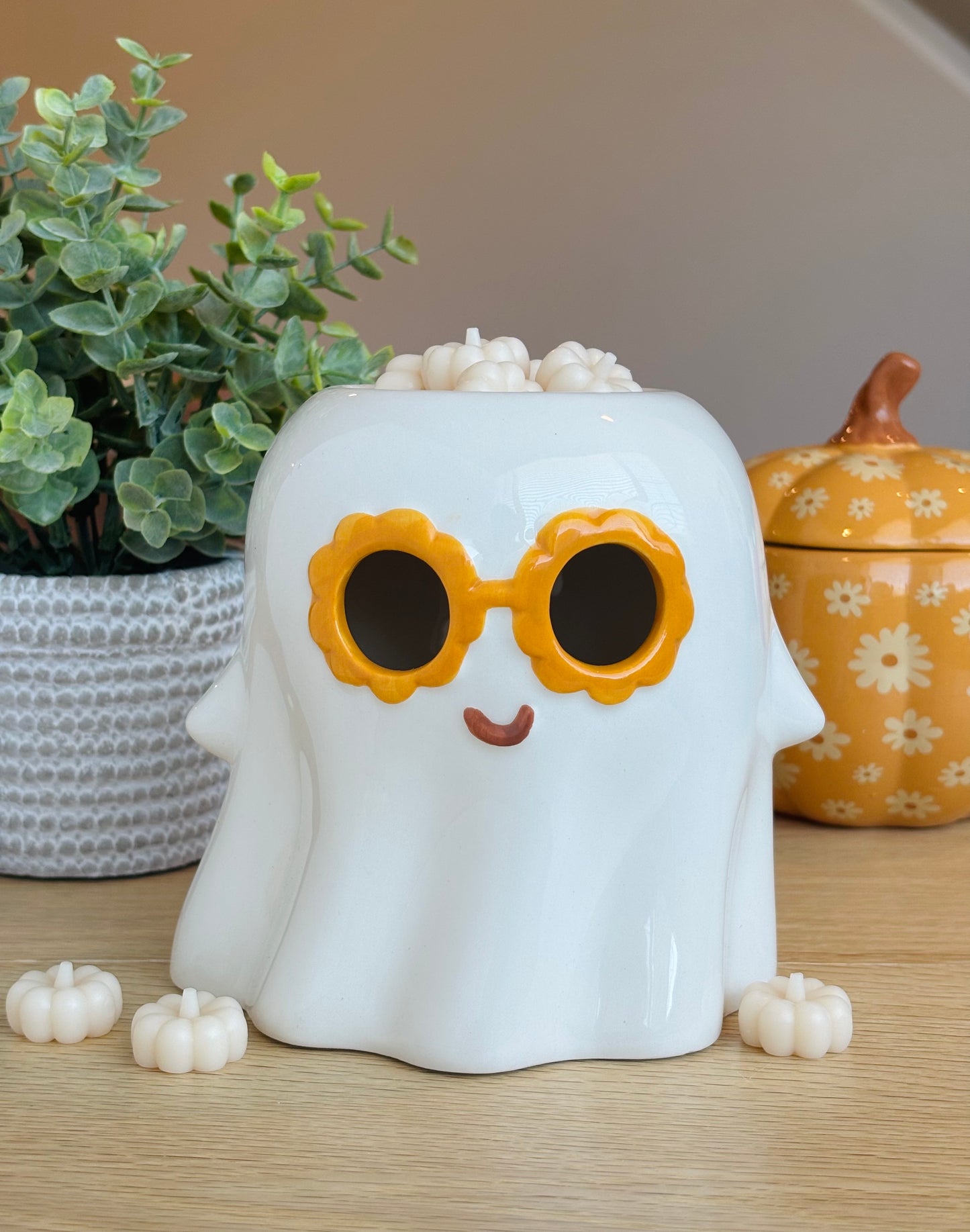 Groovy Ghost Wax Warmer