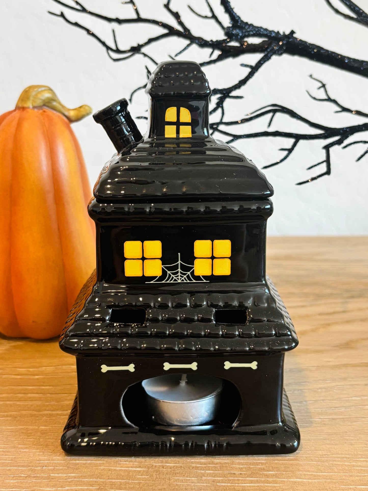 Two-Story Haunted House Wax Warmer