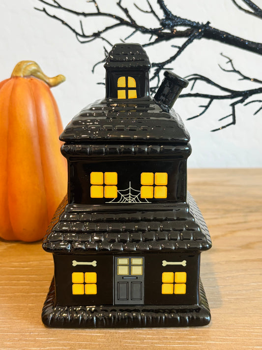 Two-Story Haunted House Wax Warmer