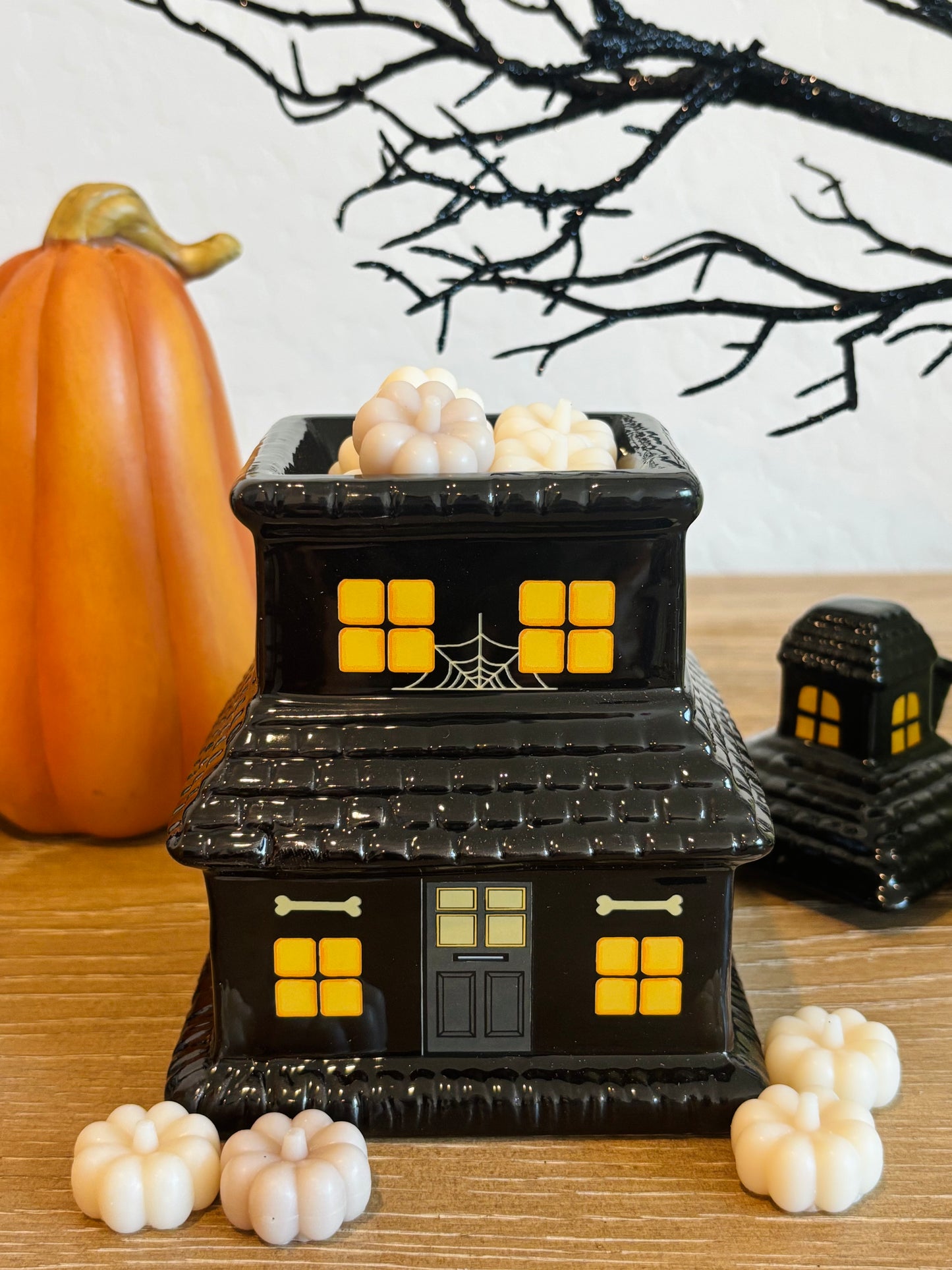 Two-Story Haunted House Wax Warmer